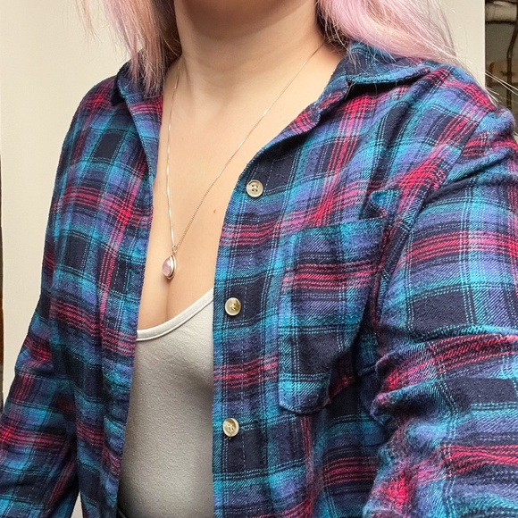 Super Soft Blue and Red/Pink Flannel - Picture 4 of 6